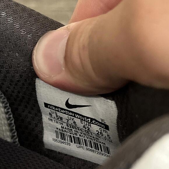 Women’s Nike Leather Golf Spike Shoe White Black Swoosh Size 8.5W 628534-101 - Picture 8 of 8